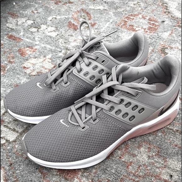 Nike air max sneakers - Picture 4 of 5